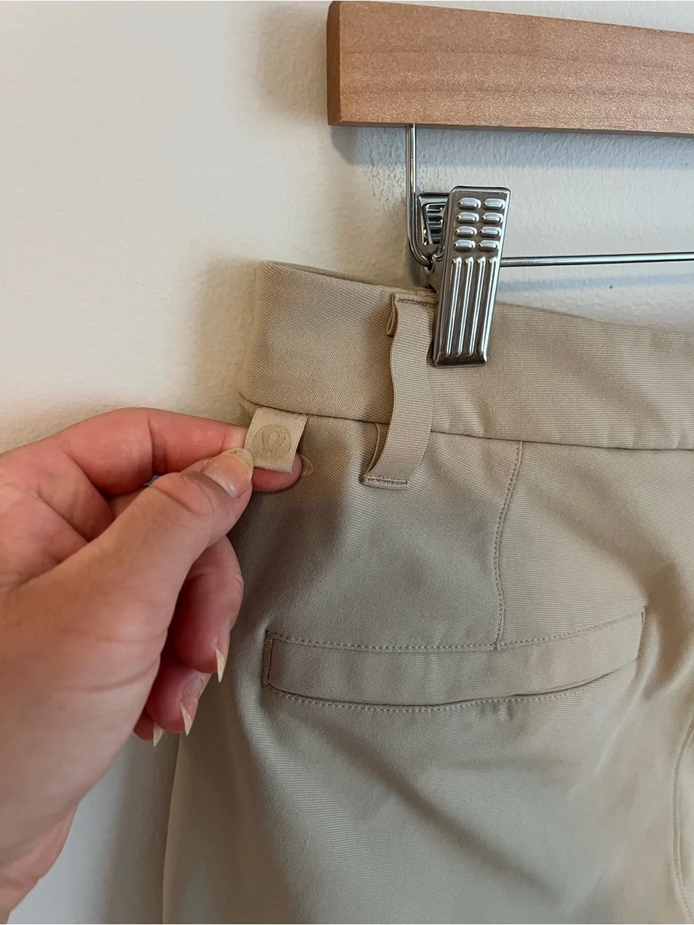 lululemon athletica versatile beige